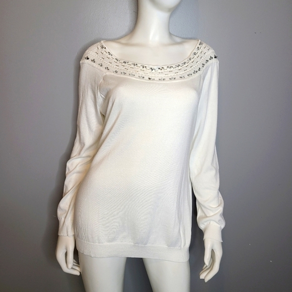 White Sweater Brand New With Tags sz XL - Picture 3 of 11